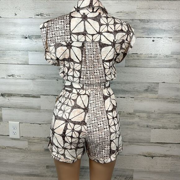 Talulah Linen Blend Safari Romper Women’s Size Medium Boho Festival Cottagecore - Picture 5 of 10